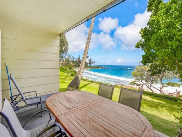 Kapaa Oceanfront Two Bedroom Vacation Rental Condo