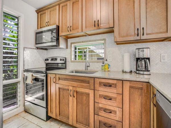 Kapaa Oceanfront Two Bedroom Vacation Rental Condo