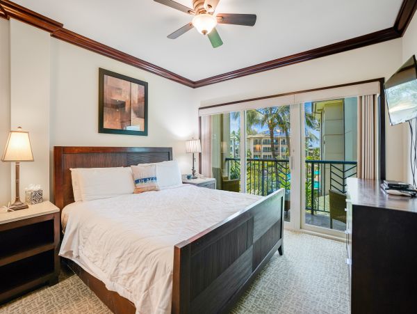 Kapaa Luxury Vacation Rental  Kauai Oceanview Condo on Coconut Coast
