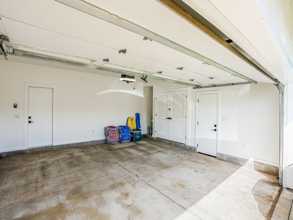 Island Retreat Three Bedroom Home with Great Club Amenities