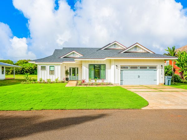 Island Retreat Three Bedroom Home with Great Club Amenities