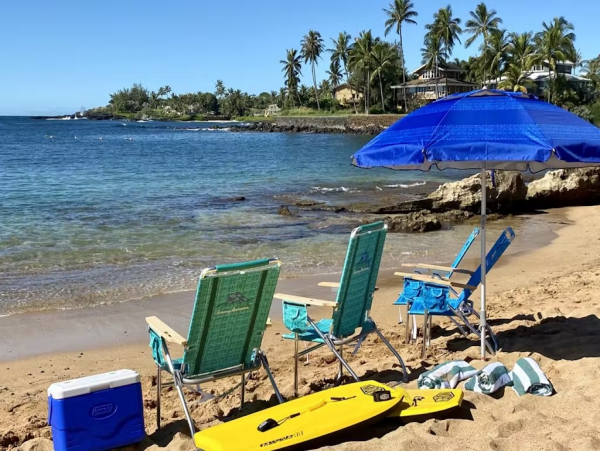 Two Bedroom Kauai Vacation Condo - Walk to Beach - Sleeps 4