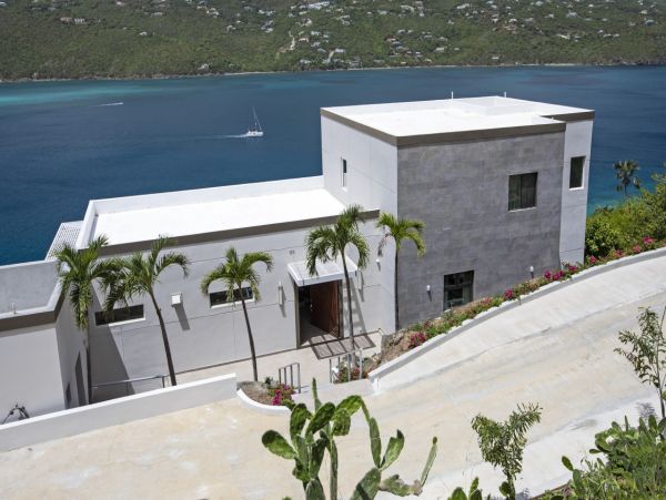 Luxurious Bayfront St Thomas Vacation Home Five Bedroom