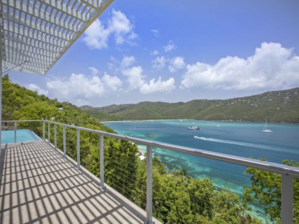 Luxurious Bayfront St Thomas Vacation Home Five Bedroom