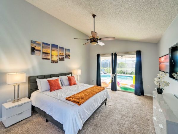 Bradenton Charming Four Bedroom Vacation Home