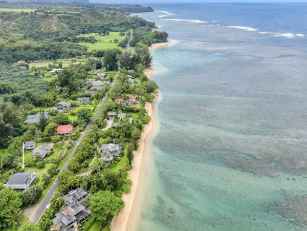 Magnificent Beach House A Rare Find Anini Beach