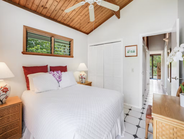 Magnificent Beach House A Rare Find Anini Beach