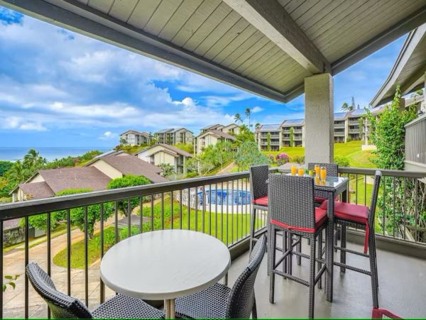 Kauai Tropical Escape with Spectacular Views & Family-Friendly Comfort