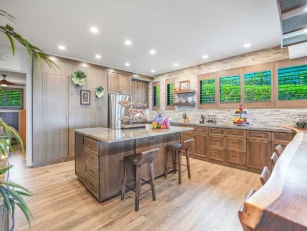 Princeville Two Bedroom Tropical Vacation Rental - Lovely Ocean Views