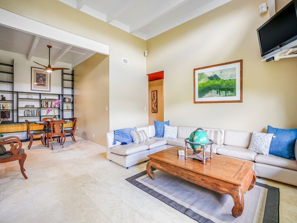 Ground-Floor Vacation Condo with 2 Bedrooms