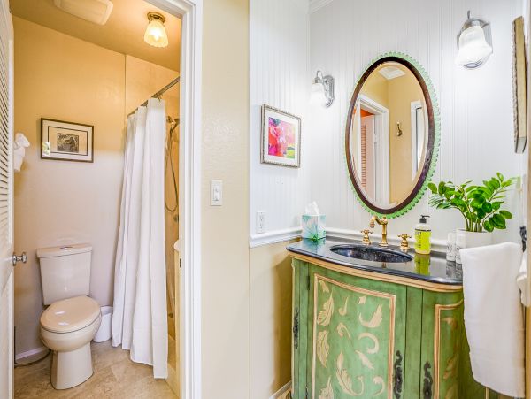Ground-Floor Vacation Condo with 2 Bedrooms
