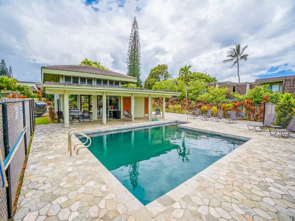 Ground-Floor Vacation Condo with 2 Bedrooms