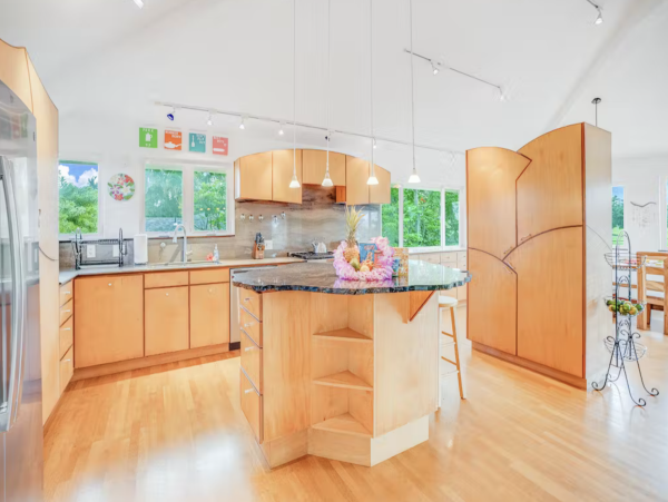 Man House Plus Guest House Princeville Home
