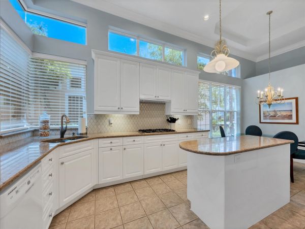 Exquisite 3 Bedroom Vacation Rental with Private Pool