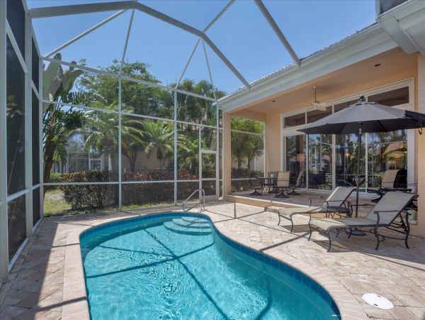 Exquisite 3 Bedroom Vacation Rental with Private Pool