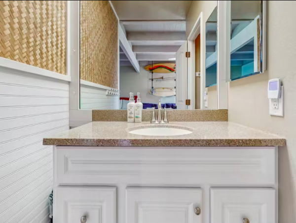 Ocean-View Escape in Princeville - 2 Bedroom Loft-Style Condo