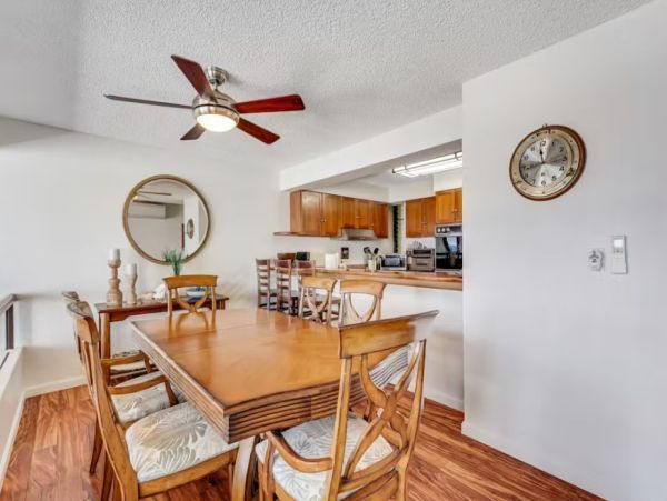 Two Bedroom Oceanfront Vacation Condo in Princeville
