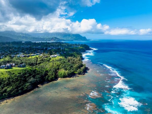 Princeville Oceanfront Vacation Rental Luxury 3-Bedroom Kauai Beach Home