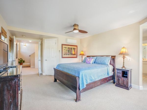 Luxury Mountain-View Retreat with Pool & Hot Tub Near Beaches in Princeville