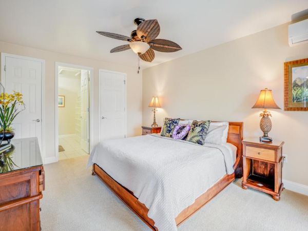 Luxury Mountain-View Retreat with Pool & Hot Tub Near Beaches in Princeville