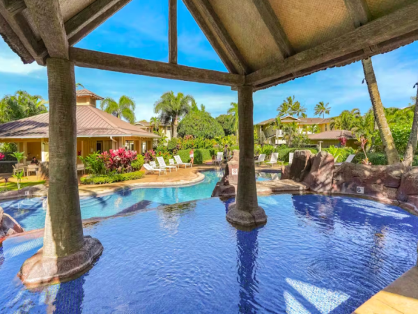 Comfort, Style, and Relaxation in Scenic Princeville