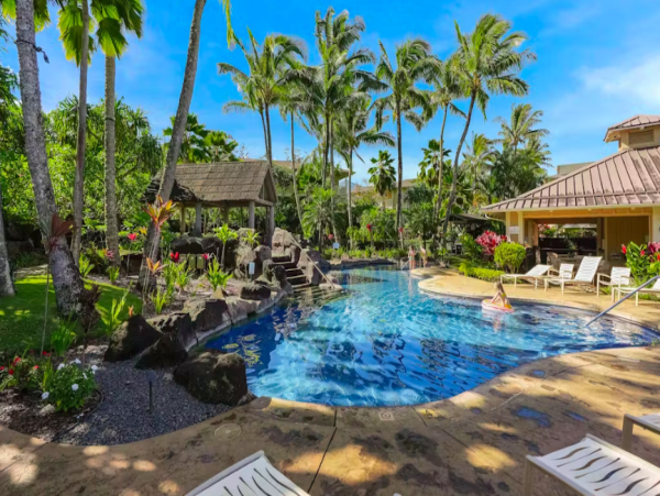 Spacious 2 Bedroom Garden Retreat in Princeville