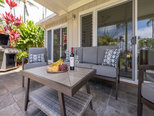 Napili Lovely Coastal 3 Bedroom Vacation Rental with Ocean Views
