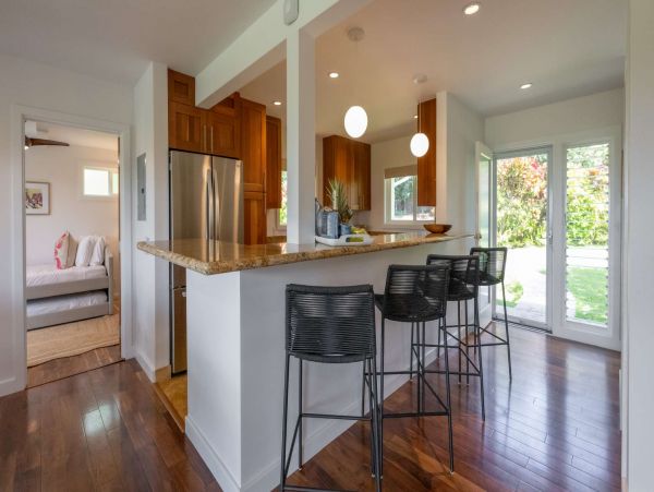 Napili Lovely Coastal 3 Bedroom Vacation Rental with Ocean Views