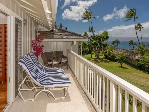Napili Lovely Coastal 3 Bedroom Vacation Rental with Ocean Views