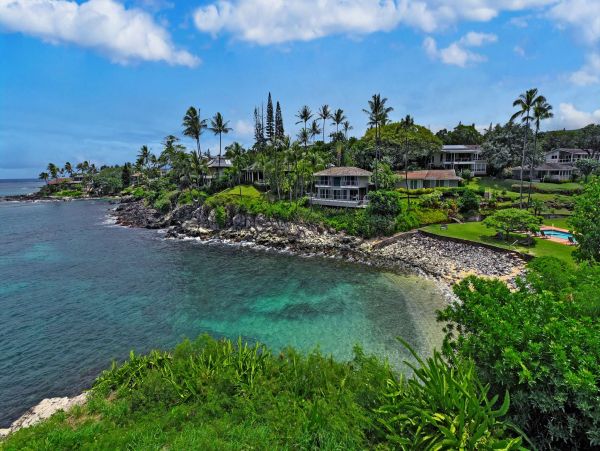 Napili Lovely Coastal 3 Bedroom Vacation Rental with Ocean Views
