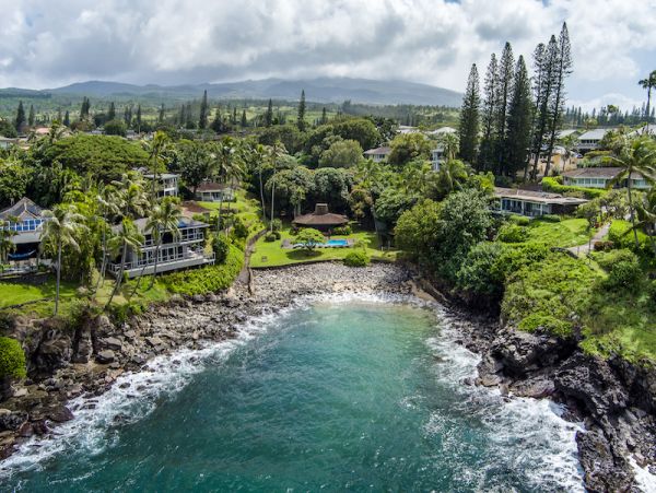 Napili Lovely Coastal 3 Bedroom Vacation Rental with Ocean Views