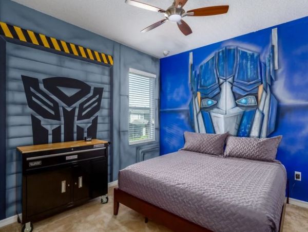 Exclusive Fourteen Bedroom Vacation Rental in Orlando