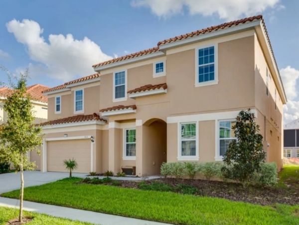 Exclusive Fourteen Bedroom Vacation Rental in Orlando