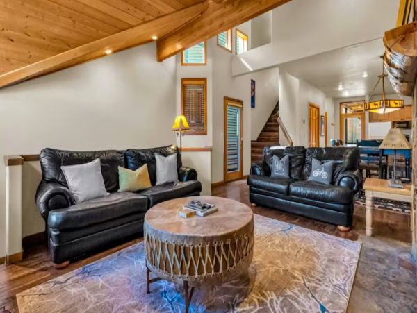 Stylish Three Bedroom Vacation Rental in Park City