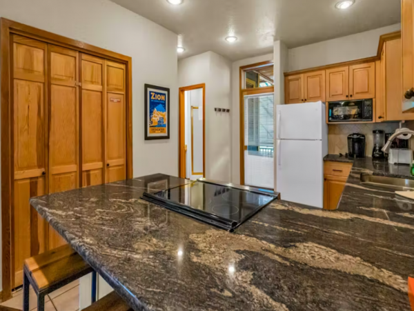 Stylish Three Bedroom Vacation Rental in Park City