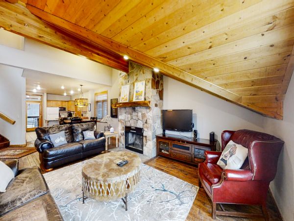 Stylish Three Bedroom Vacation Rental in Park City