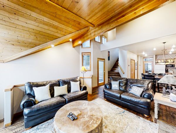 Stylish Three Bedroom Vacation Rental in Park City