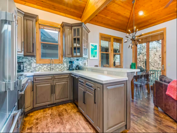 Cozy Home With Private Hot Tub & Fireplace Steps From Park City Resort