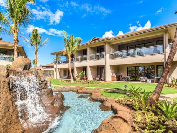Kaanapali Vacation Condo Six Bedroom Walk to Beach