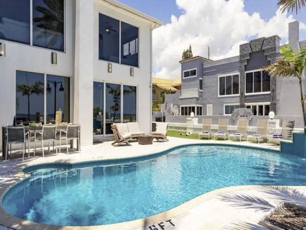 Oceanfront Fort Lauderdale Vacation Home Five Bedroom