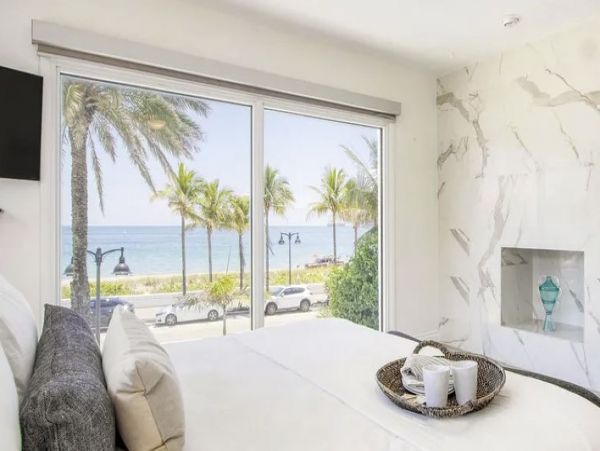 Oceanfront Fort Lauderdale Vacation Home Five Bedroom