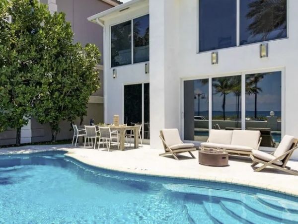 Oceanfront Fort Lauderdale Vacation Home Five Bedroom
