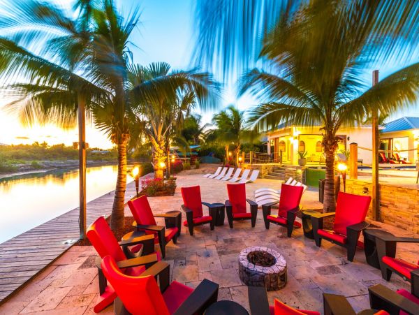 Luxurious 7 Bedroom Villa with Great Amenities