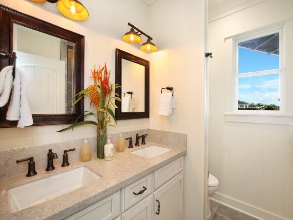 Koloa Vacation Pool Home With Guest House