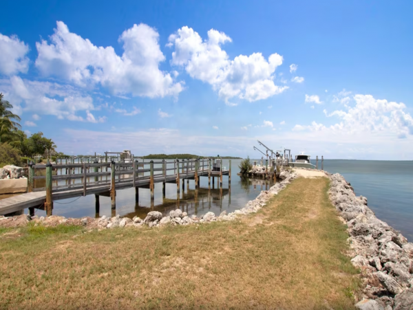 Bayside 5 Bedroom Vacation Rental in Tavernier