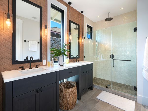 Luxurious Plantation Home in Poipu - Tropical Charm Awaits