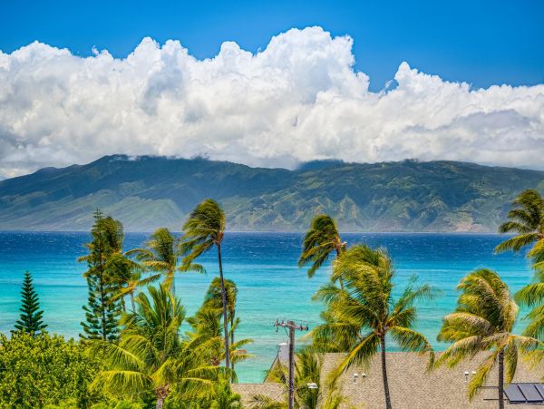 Stunning Maui Vacation Villa with Luxurious Amenities & Views