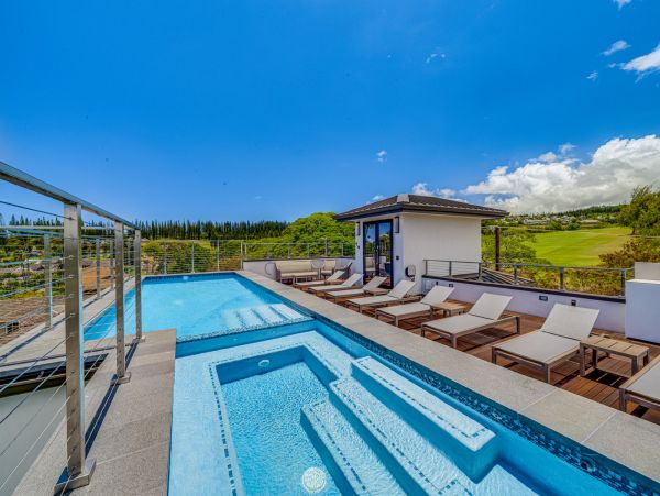 Stunning Maui Vacation Villa with Luxurious Amenities & Views