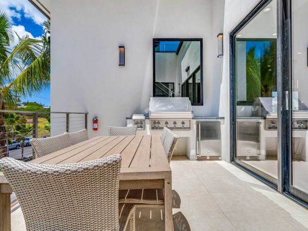 Stunning Maui Vacation Villa with Luxurious Amenities & Views