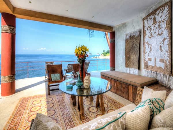 Luxury Oceanfront Puerto Vallarta Estate with Guest house